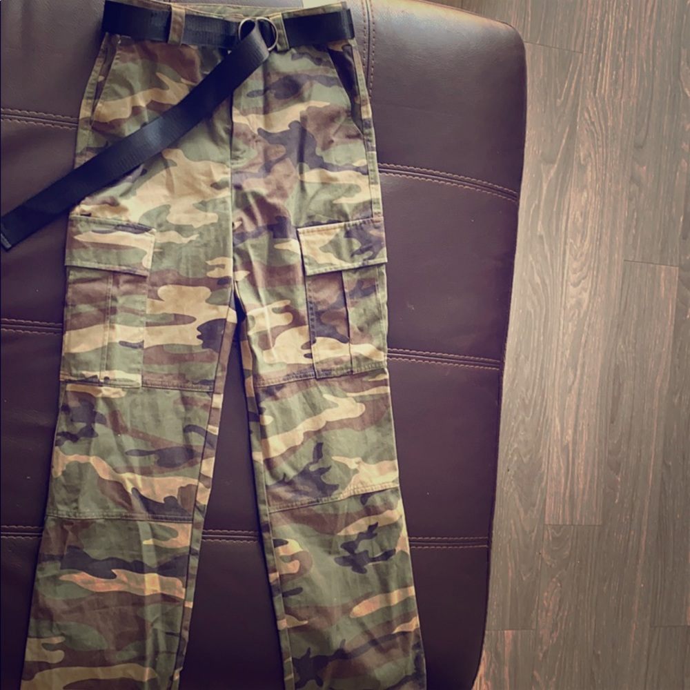 Never been used camo print pants.